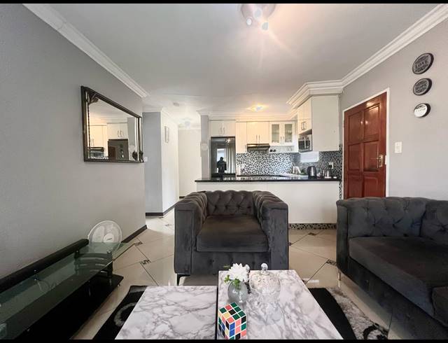 3 BEDROOM SIMPLEX FOR SALE IN LINMEYER